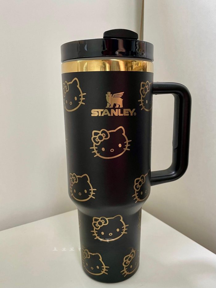 🔥40 OZ Hello Kitty In-Car Insulated Cup - Image 7