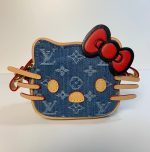 🔥Hello Kitty Mini Designer Bag - Image 12
