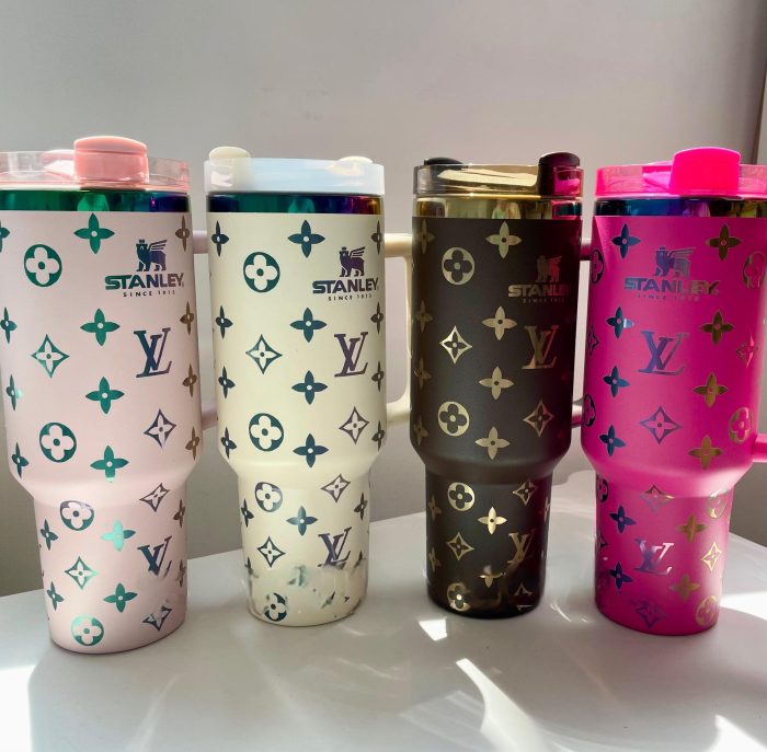 🔥40 OZ Insulated Car Cup - Limited Edition❤️ - Image 1