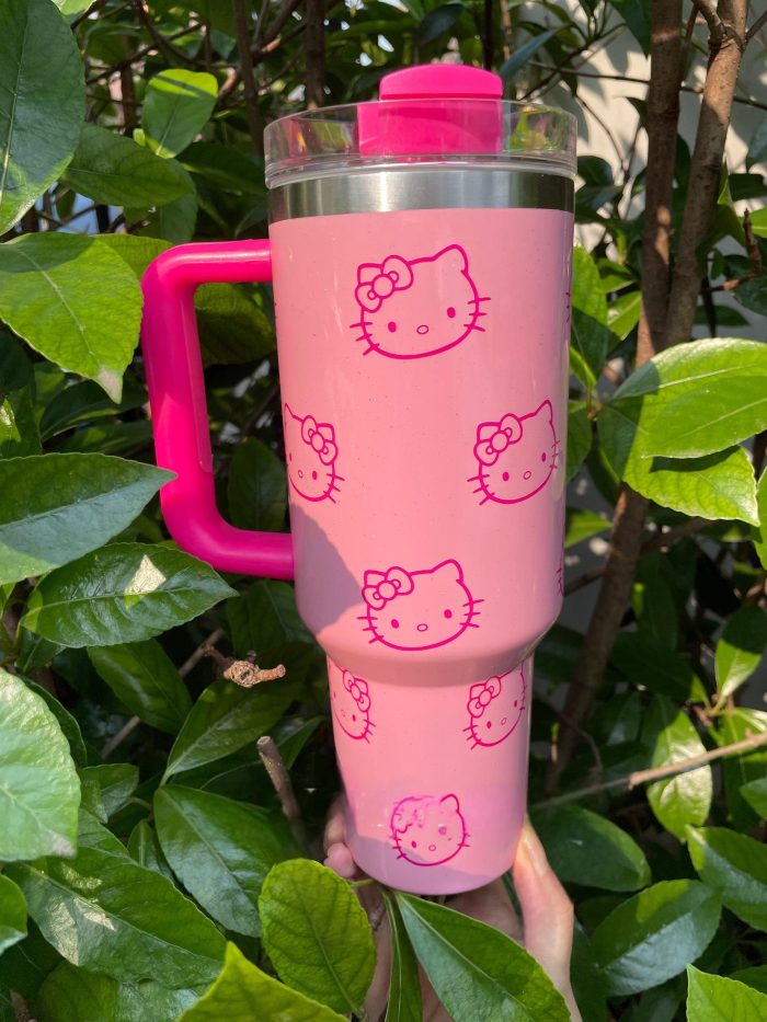 🔥40 OZ Hello Kitty In-Car Insulated Cup - Image 2