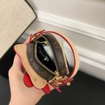 🔥Hello Kitty Mini Designer Bag - Image 6