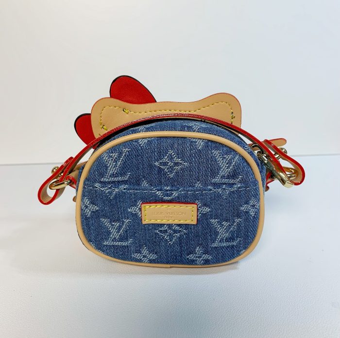 🔥Hello Kitty Mini Designer Bag - Image 5